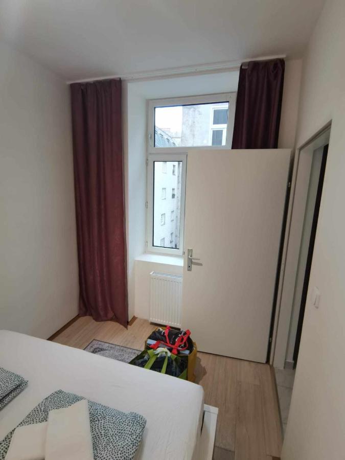 Central Apartment Metro 1 Min. Viyana Dış mekan fotoğraf